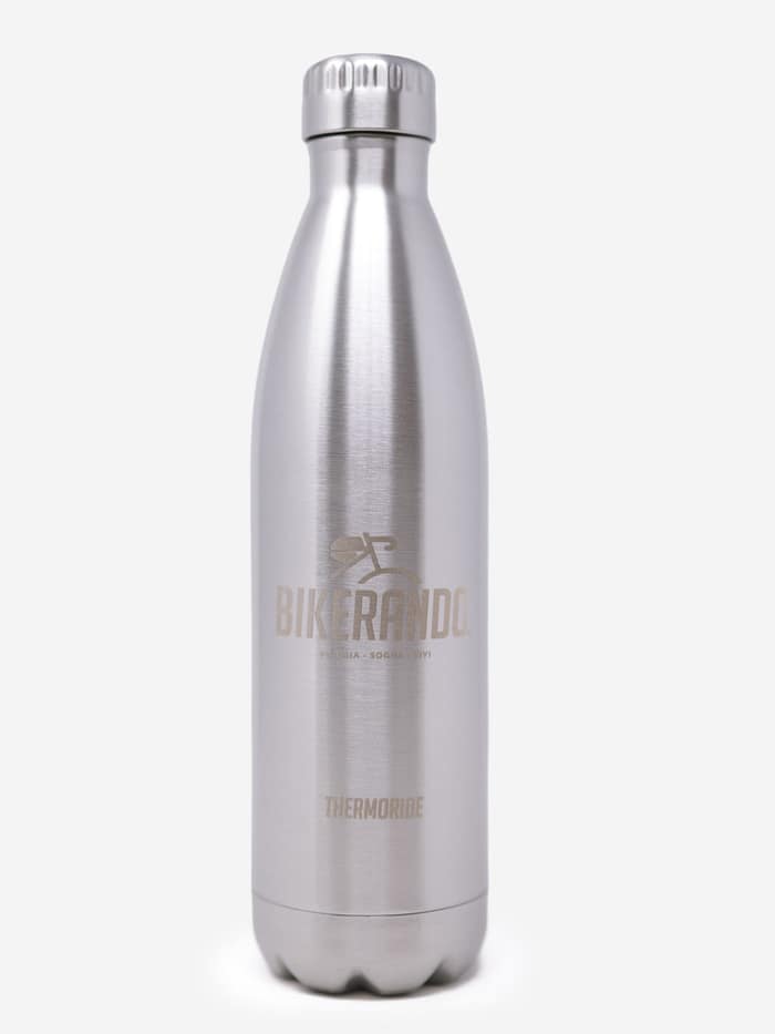 THERMORIDE è la nostra borraccia in acciaio di punta, ideale per lunghi viaggi in bikepacking.